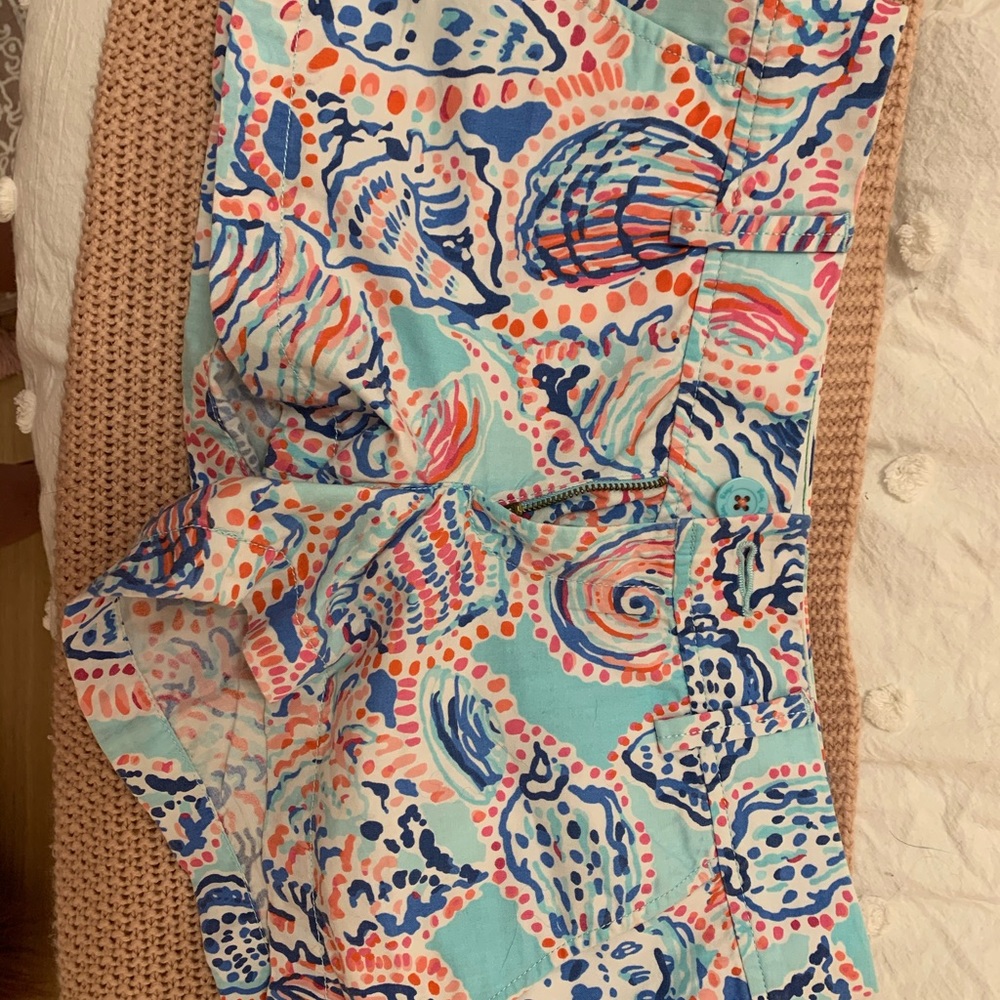 Lily Pulitzer shorts!!
